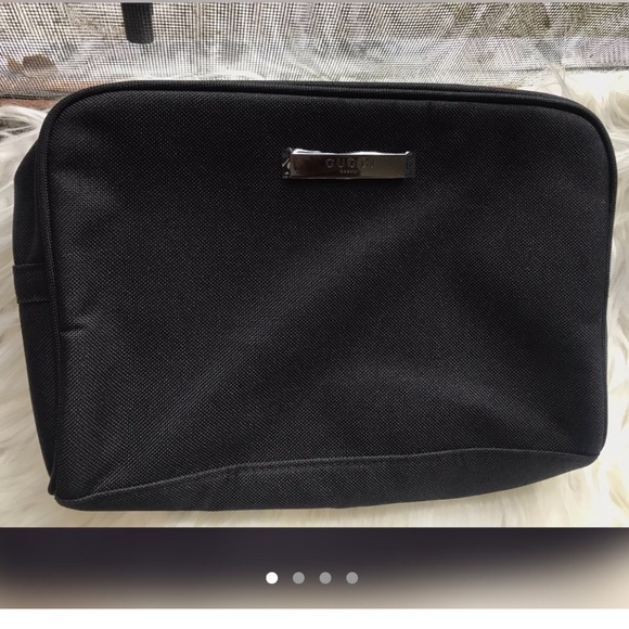 gucci perfume pouch